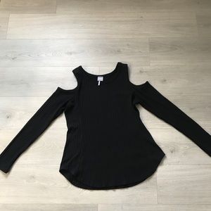 Black cut sleeve top